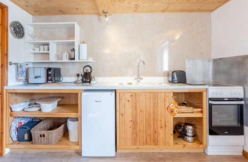 Berrynarbor Cottage | 1 bedroom accommodation in Berrynarbor, near Ilfracombe