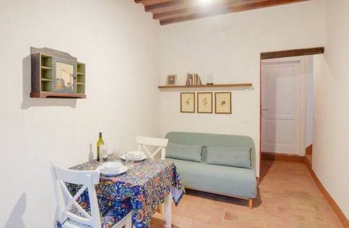 Canneto Apartment | 1 bedroom accommodation in Monteverdi Marittimo