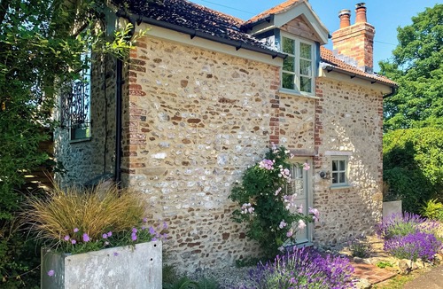 Hawkchurch Cottage | 1 bedroom accommodation in Hawkchurch, near Lyme Regis