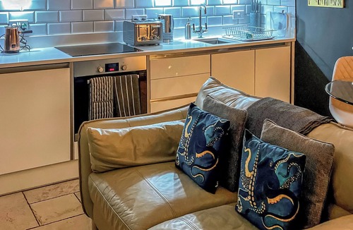 Stoke Bruerne Cottage | 1 bedroom accommodation in Stoke Bruerne, near Towcester