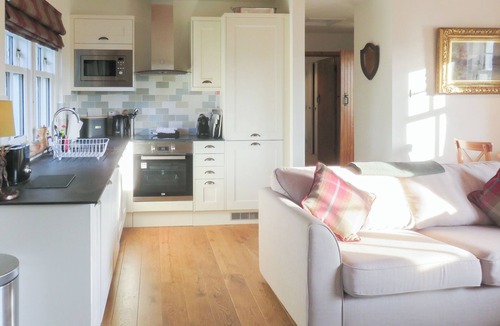 Strathtummel Cottage | 1 bedroom accommodation in Foss, near Pitlochry