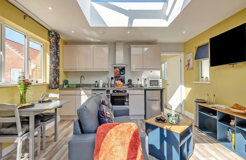 Thurlton Cottage | 1 bedroom accommodation in Thurlton