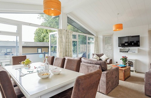 Mullion Ski Chalet | 1 bedroom accommodation in Mullion Cove, Helston