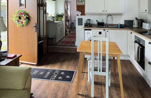 Holsworthy Cottage | 1 bedroom accommodation in Holsworthy