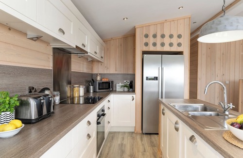 Honiton Ski Chalet | 1 bedroom accommodation in Honiton
