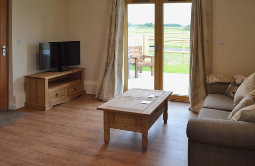 Denton Cottage | 1 bedroom accommodation in Alkham, near Dover
