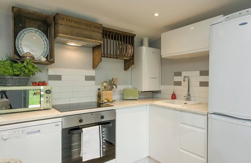 Hethel Cottage | 1 bedroom accommodation in Shotesham St Mary, near Norwich