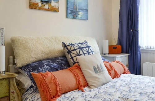 Newton Cottage | 1 bedroom accommodation in Blackness, near Linlithgow