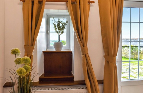 Mabe Burnthouse Cottage | 1 bedroom accommodation in Penryn, near Falmouth