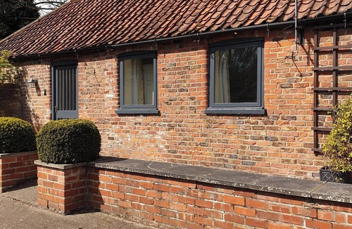 Fitling Cottage | 1 bedroom accommodation in Fitling, near Hull