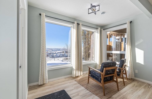 Hanson Ranch House | 1 bedroom and kitchen place with a valley scenery view & free parking