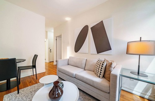 Upper East Side Apartment | 1 Bedroom Apartment Close To Central Park on UES