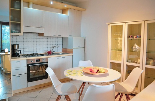 Germignaga Apartment | 1-bedroom apartment with terrace and garden in a residence with a park and pool