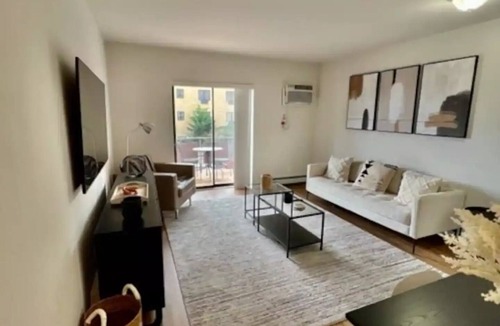 Hackensack Apartment | 1 bedroom apartment Beautifully furnished