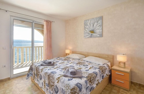 Celina Apartment | 1 bedroom beach front apartment in Stanici