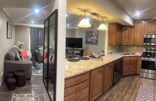 Salt Lake City Condo | 1 bedroom condo, close to the airport Ground Level
