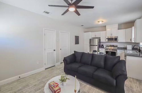 Rosita South Condo | 1-bedroom condo with AC in Eagle Pass walking distance to Kickapoo Casino!