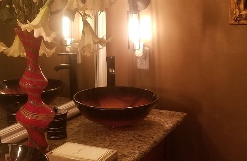 Grandview House | 1-bedroom in Grandview for a relaxing stay. Close to the stadiums for World Cup