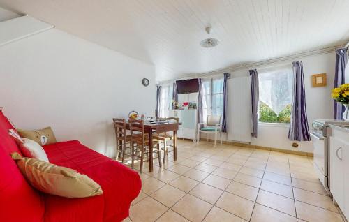 Montmorillon House | 1 Bedroom Nice Home In Montmorillon