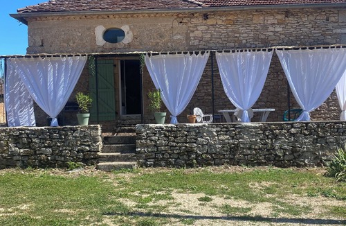 Figeac House | 1 bedroom private vacation home in figeac