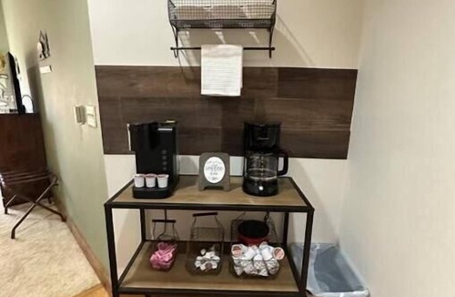 Hanover Apartment | 1 bedroom studio, pool, hot tub, sauna