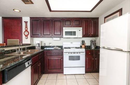 Seven Coves Condo | 1 Bedroom with a Private Waterfront Balcony