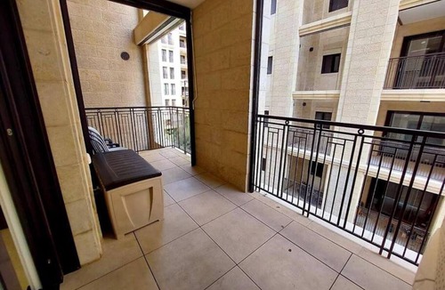 Jerusalem Apartment | 1 Br Apartment In Jerusalem Estates W Room