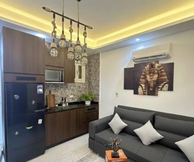 Al Mamsha El Seyahi Apartment | 1-BR Pool, Beach, Central, Museum, Airport, WIFI