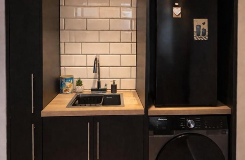 Cranleigh Apartment | 1 Bridge Rd
