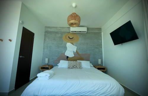 Stella House | 1 Corcega Beachfront Suites