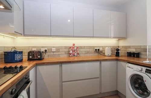 Dunbar Cottage | 1 DEUCHRIE COTTAGES, family friendly, with open fire in East Linton