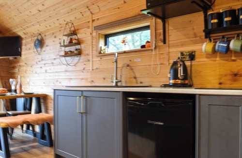 Llanfihangel-Ystrad Cottage | 1 bedroom accommodation in Lampeter Cambrian mountains