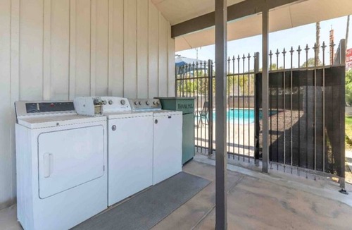 Madera Apartment | 1 King Bed|Nsmk, Kitchen