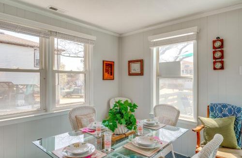 Colington House | 1 Mi to Avalon Pier: Charming Coastal Cottage!