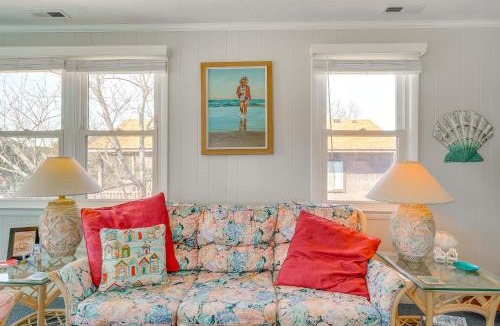 Colington House | 1 Mi to Avalon Pier: Charming Coastal Cottage!