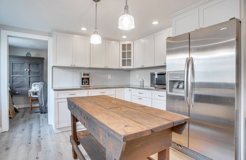 Cataumet House | 1 Mi to Beach: Cape Code Family Retreat w/Patio
