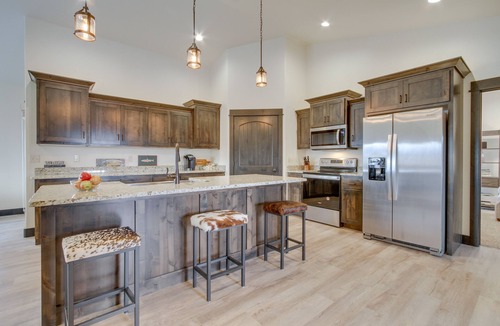 Dillon House | 1 Mi to Beaverhead River: Mtn-View Dillon Retreat