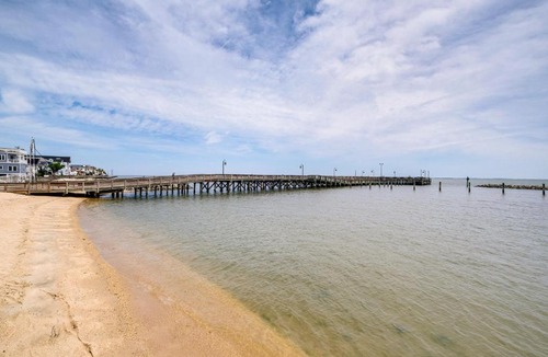 Croom Apartment | 1 Mi to Boardwalk: Convenient North Beach Apt!