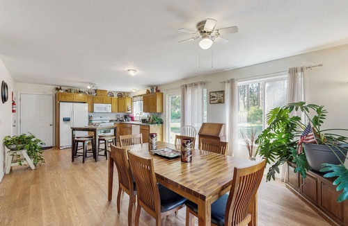 Chiloquin Cottage | 1 Mi to Boat Launch! Lake-view Chiloquin Retreat