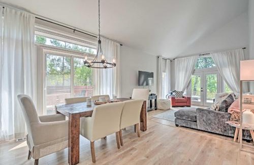 Grants Pass House | 1 Mi to Drinks & Dining: Getaway in Grants Pass
