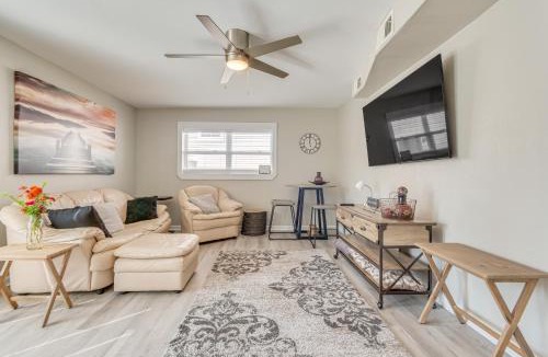 South Pensacola House | 1 Mi to Dtwn: Home w/Furnished Patio in Pensacola