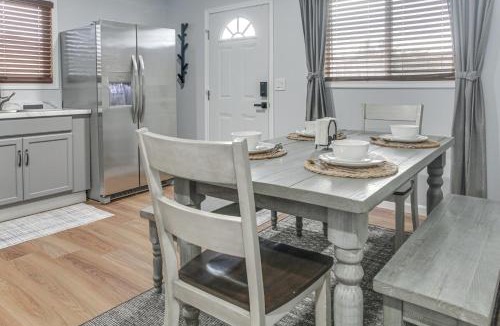 Sequim Apartment | 1 Mi to Dtwn Sequim: Modern Escape Near Everything