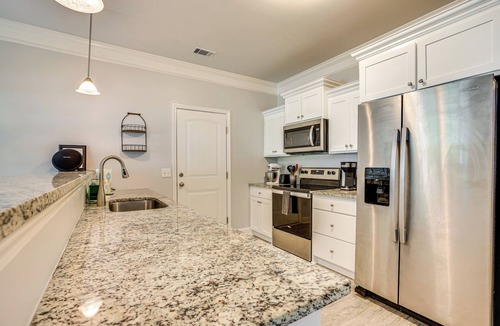Darien House | 1 Mi to Riverfront: Darien Family Home