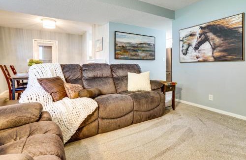 White Bear Lake Apartment | 1 Mi to White Bear Lake & Dtwn: Twin Cities Escape
