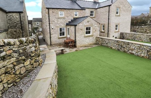 Blackwell in the Peak House | 1 Primitive Croft, Chelmorton