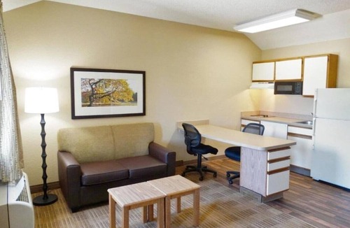 Fishkill Apartment | 1 Queen Bed | Non-Smoking, Kitchen