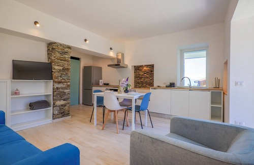 Levo Apartment | 1-room studio apartment with garden and terrace