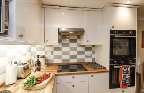 Rosedale Abbey Cottage | 1 THE OLD METHODIST CHAPEL, family friendly in Rosedale Abbey