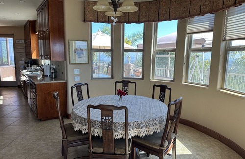 Fallbrook House | 10,000 ft² view estate with 7 Bdm Suites, Resort Pool, Theatre, Gym, Game Room!