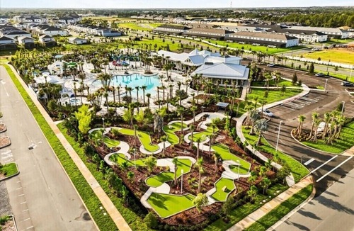 Clermont House | 10 BD/8 BA/Windsor Cay (16239 CC)